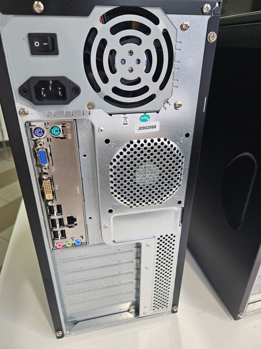 PC: PC Computer LG JET ->NEU, UNGEBRAUCHT<- – Nuovo (secondo la descrizione) da Luzern venduto da Ma2020 1