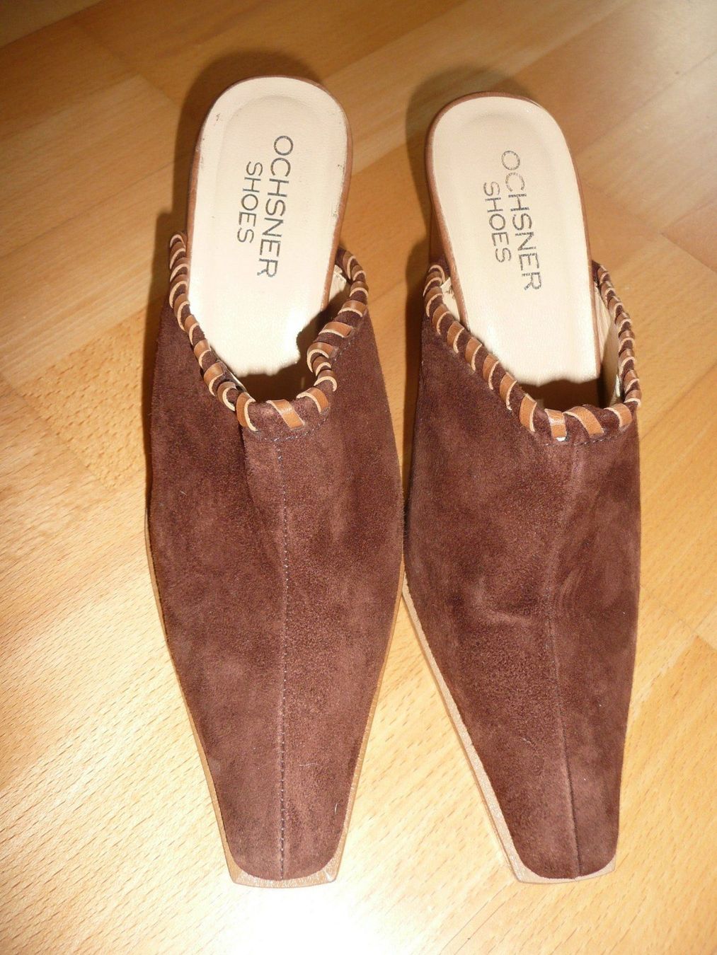 Chaussures femmes: Brauner Ochsner Schlüpfschuh Grösse 36 – D'occasion à Winkel par Flyhy2020