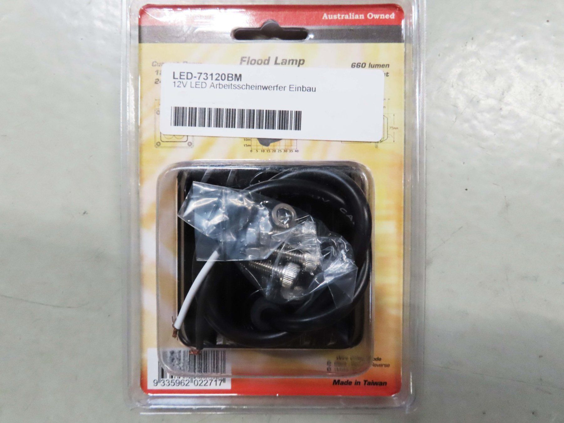 Lampade: LED Flood Lamp – Usato da Alpnach-Dorf venduto da Hess-Automobile 1