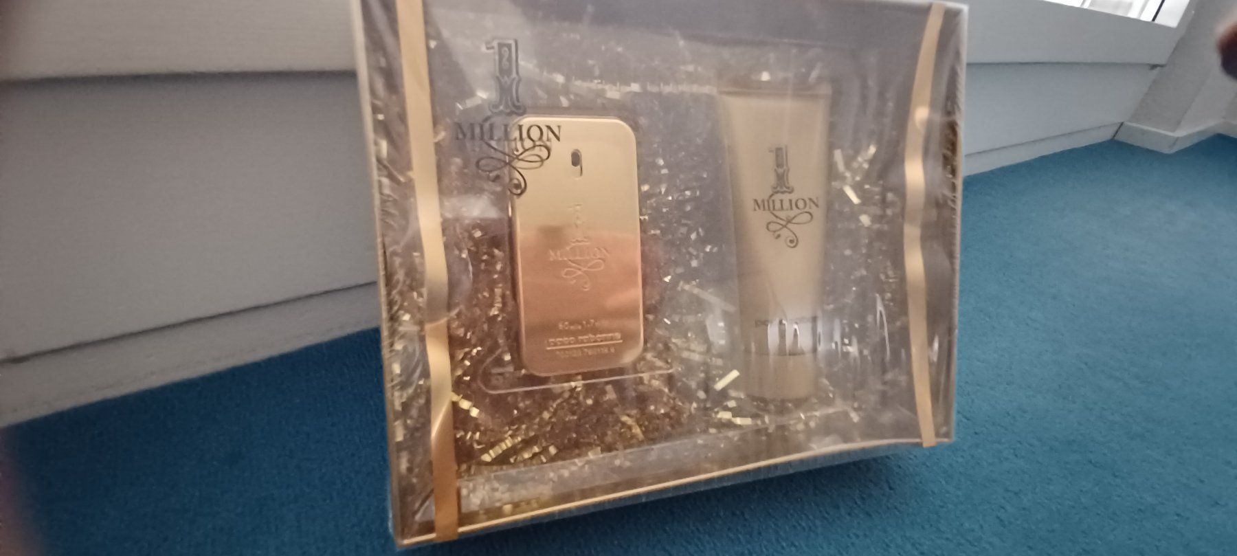 Profumi & Eau de Toilette: 1 Million Geschenkset – Usato da Hochdorf venduto da PHS