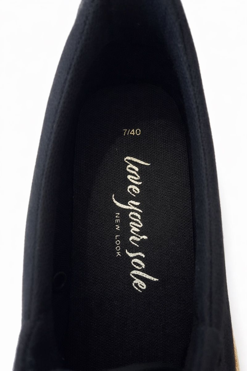 Chaussures femmes: BASKETS PLATEFORME NOIRES TRESSÉES POINTURE 40 – Neuf (Voir description) à Lausanne par KeNaChic 3