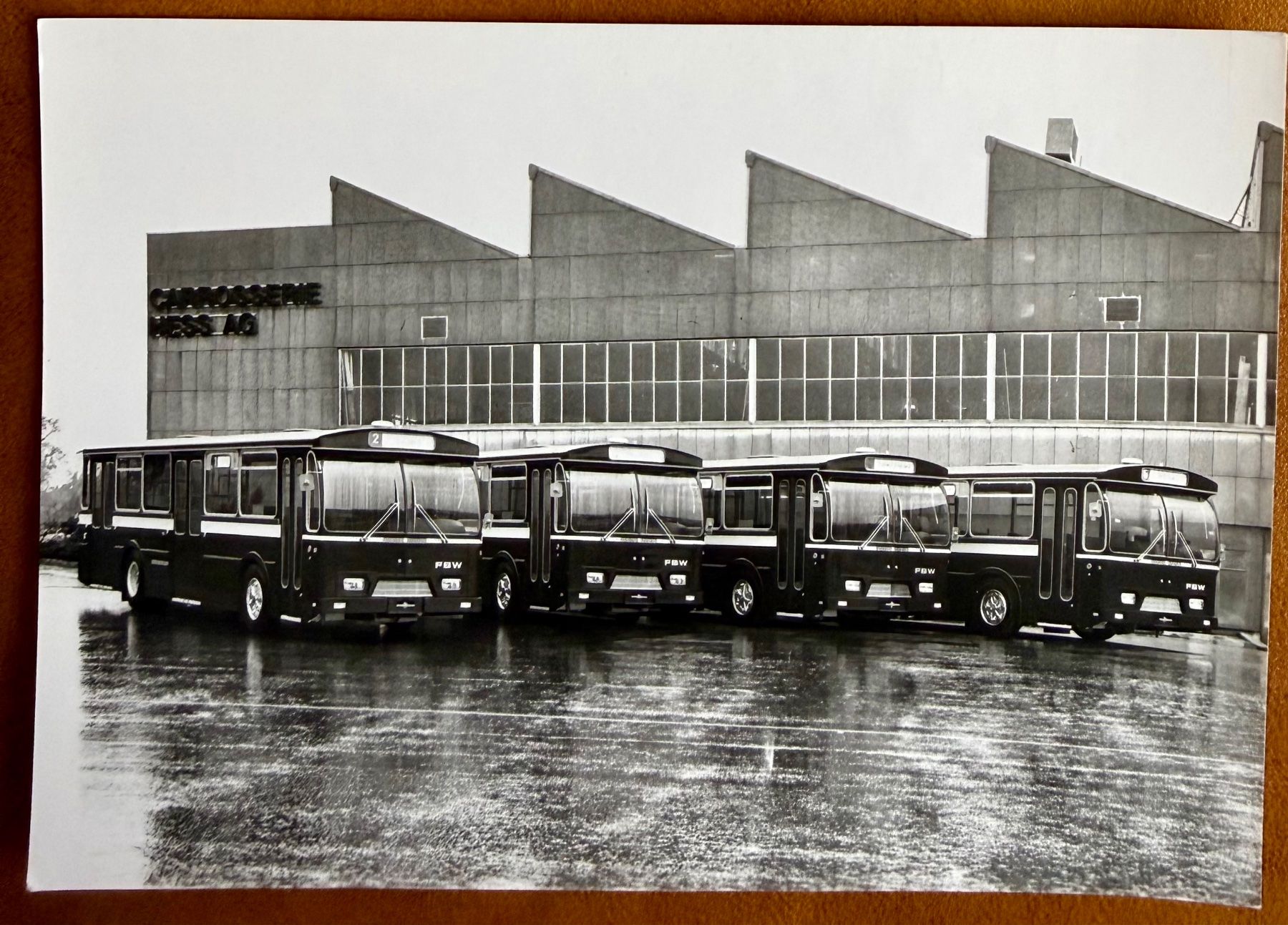 4 neuen Autobussen BSU - Carrosseriewerke Hess AG Bellach SO (Gebraucht ...