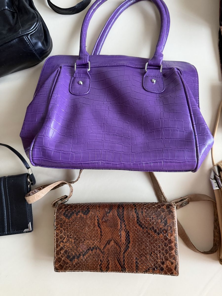 Taschen für Damen: Diverse Handtaschen  – Gebraucht aus Zürich von annamontana 4