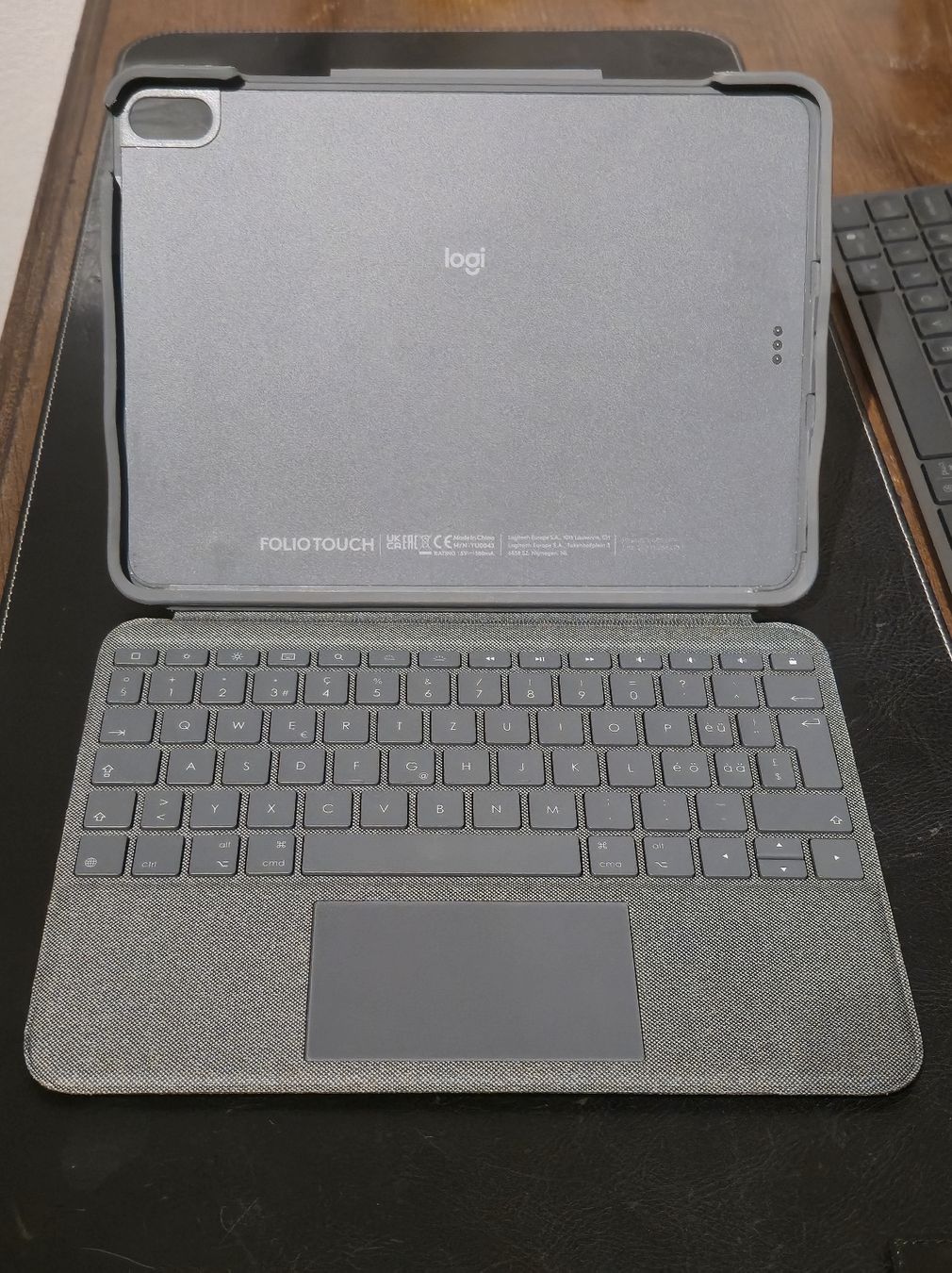 Logitech Tastiere: Folio Touch iPad Air (4th and 5th generation) – Usato da Uetikon am See venduto da Evilsteff 2