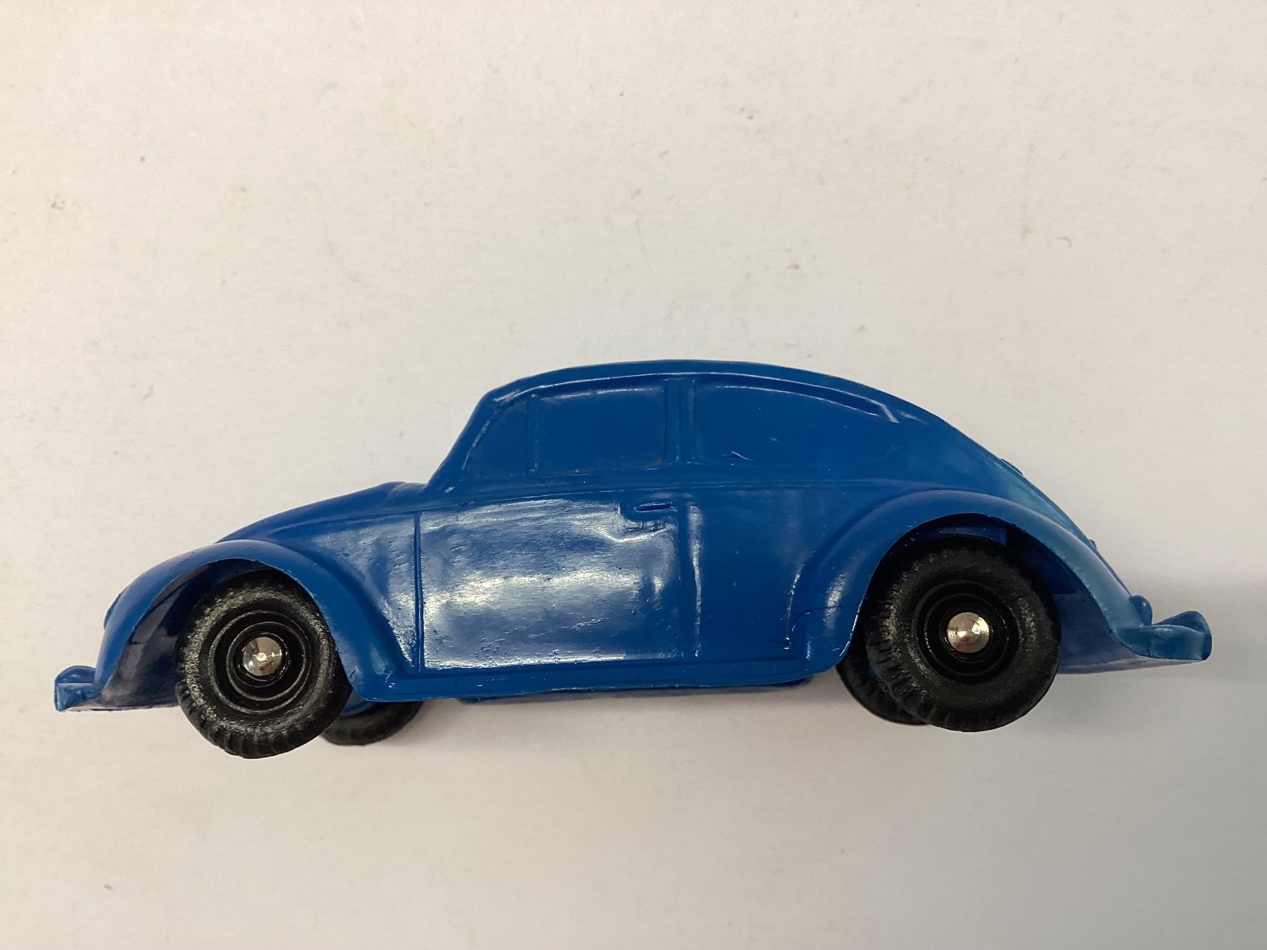 Volkswagen Voitures modèles: Modellauto VW KÄFER Miniflex – D'occasion à Eglisau par mar_5rn2 6