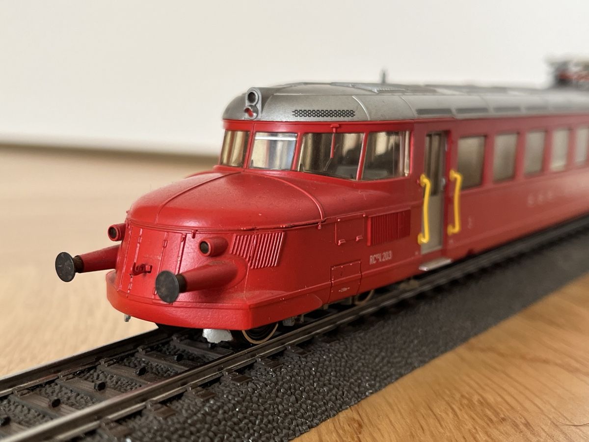 Märklin Modelleisenbahnen: SBB Roter Pfeil Märklin 3605 Ac – Defekt aus Basel von Re620_11627 2
