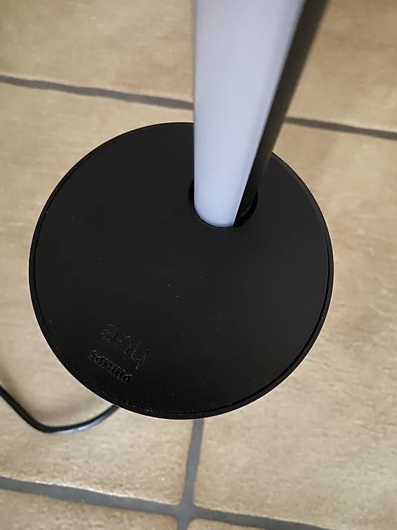 Lampade: Stehleuchte Philipps hue gradient signe  – Usato da Gempenach venduto da Mittelpudel 4