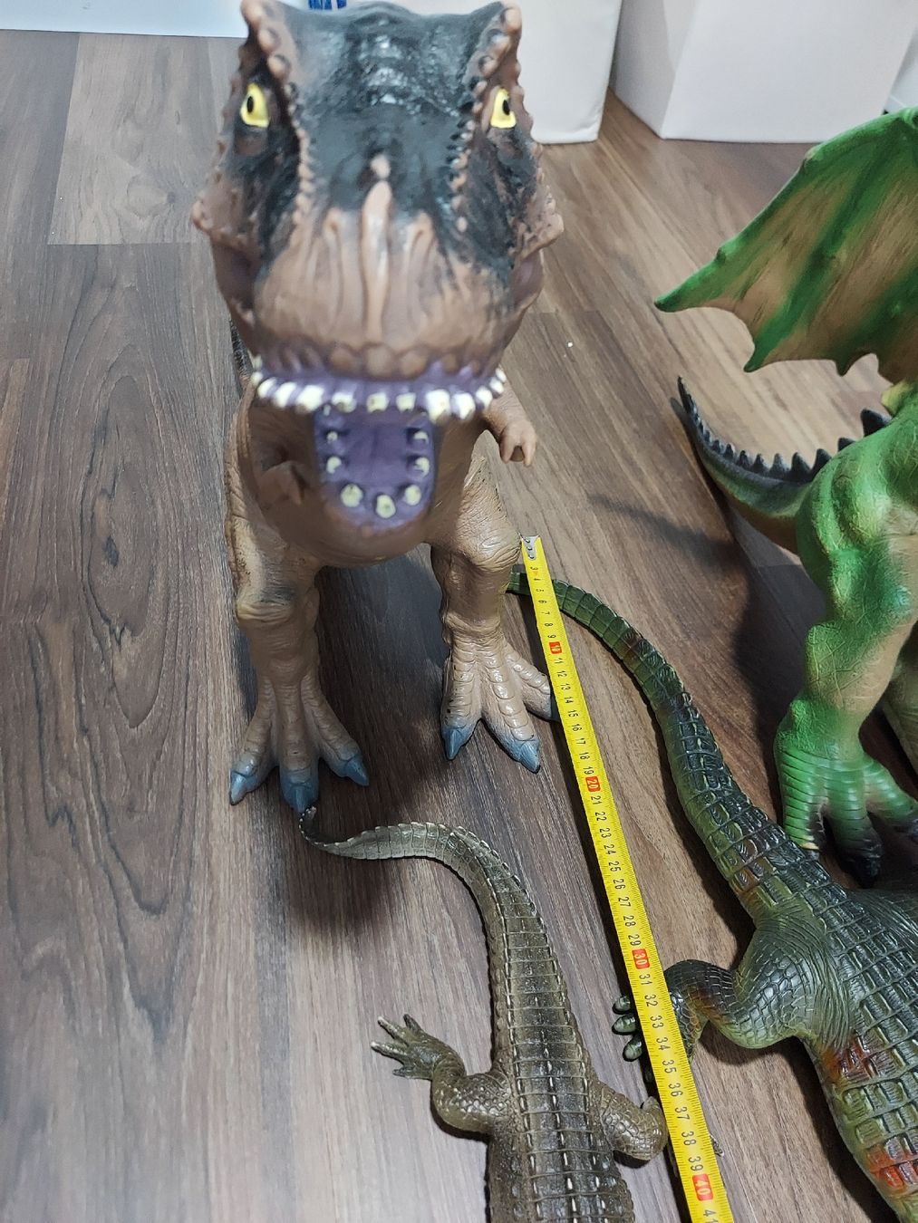 Spielzeuge: Große Gummitiere Drachen/ Dinosaurier/ Krokodile – Gebraucht aus Altishofen von tammy05 5