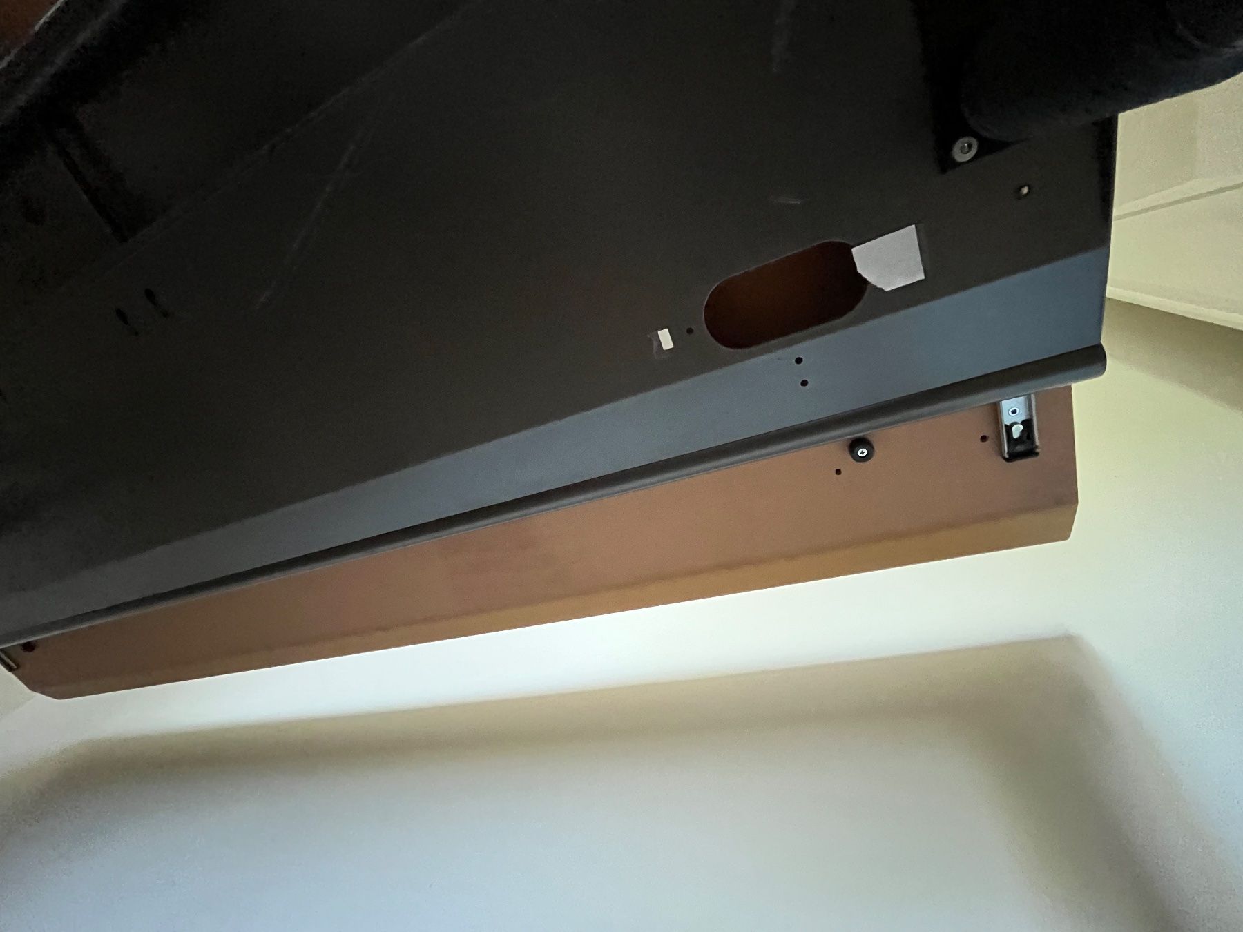 Scrivanie: Adjustable height desk – Usato da Zürich venduto da van_ll5k 7