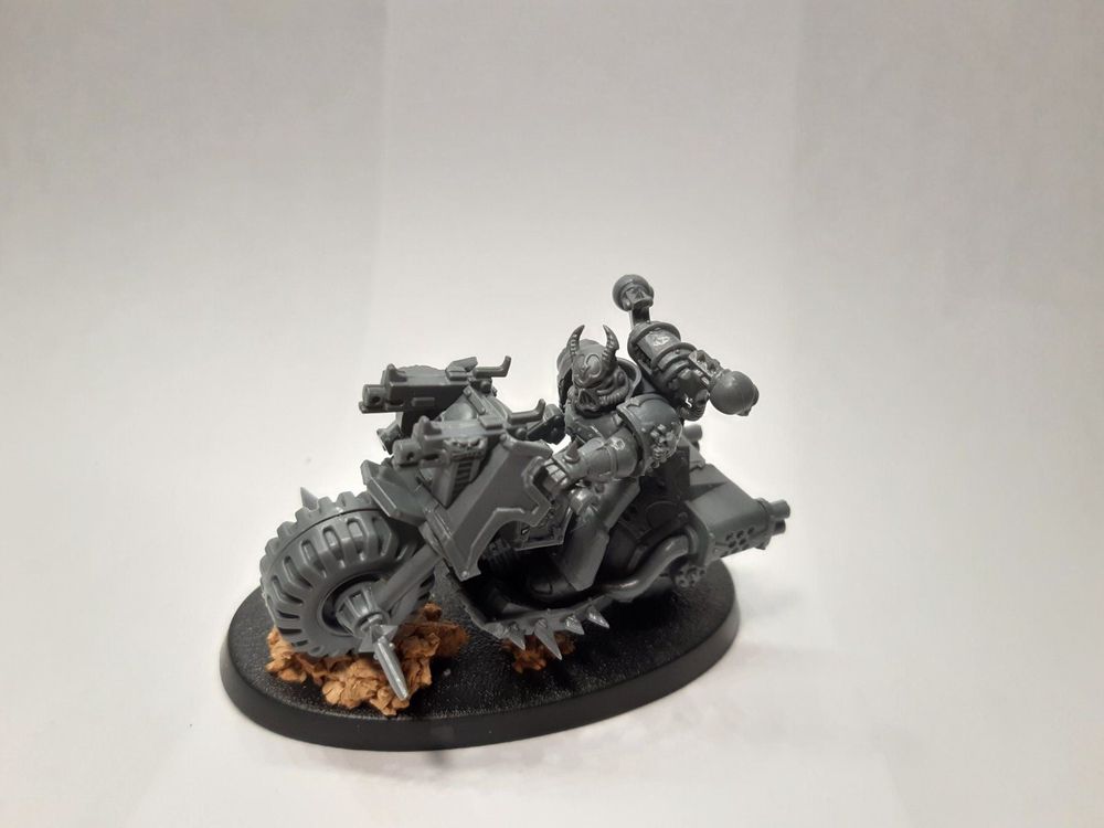 Warhammer 40k Chaos Space marine Bikers Kaufen auf Ricardo