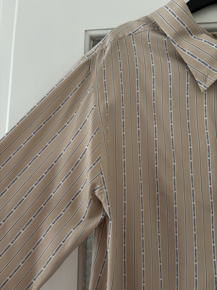 Balenciaga Camicette: Balenciaga Bluse Seide mit Logo – Usato da Basel venduto da Rose9917 4