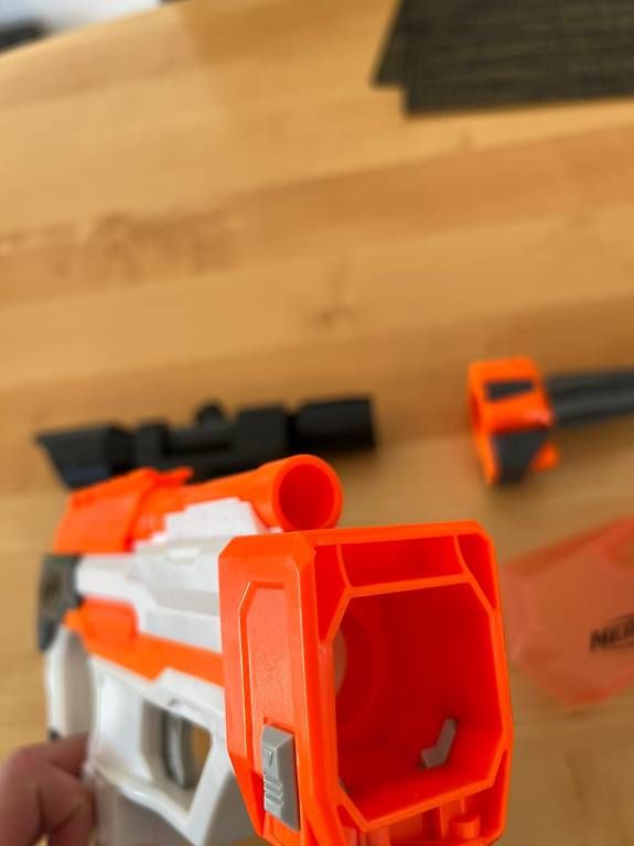 Spielzeuge: Anbauteile Nerf – Gebraucht aus Effretikon von kia_c6fv 1