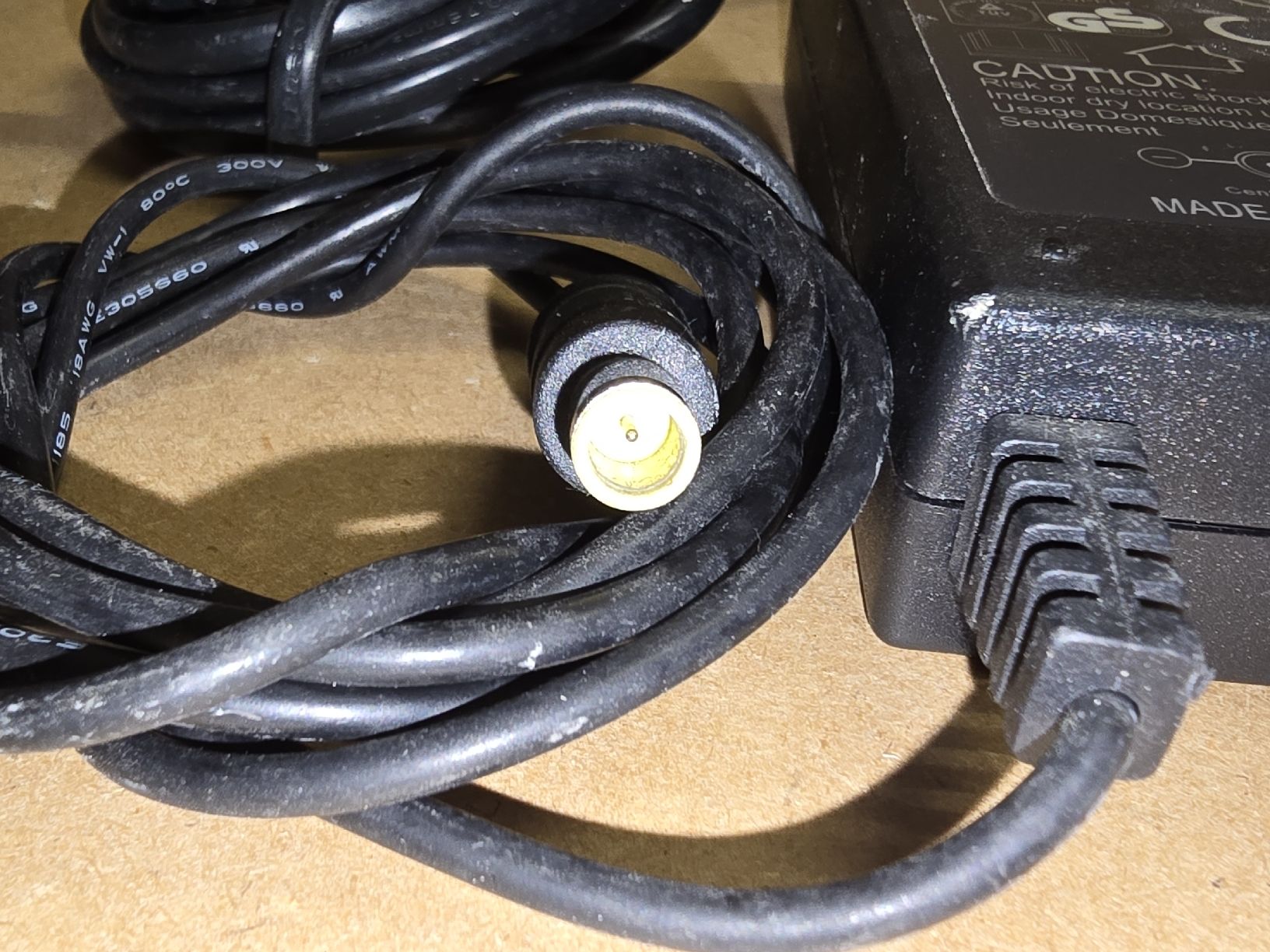 Bionx Chargeurs: Ladegerät E-bike Bionx – D'occasion à Lenzburg par cameleoncolor 5