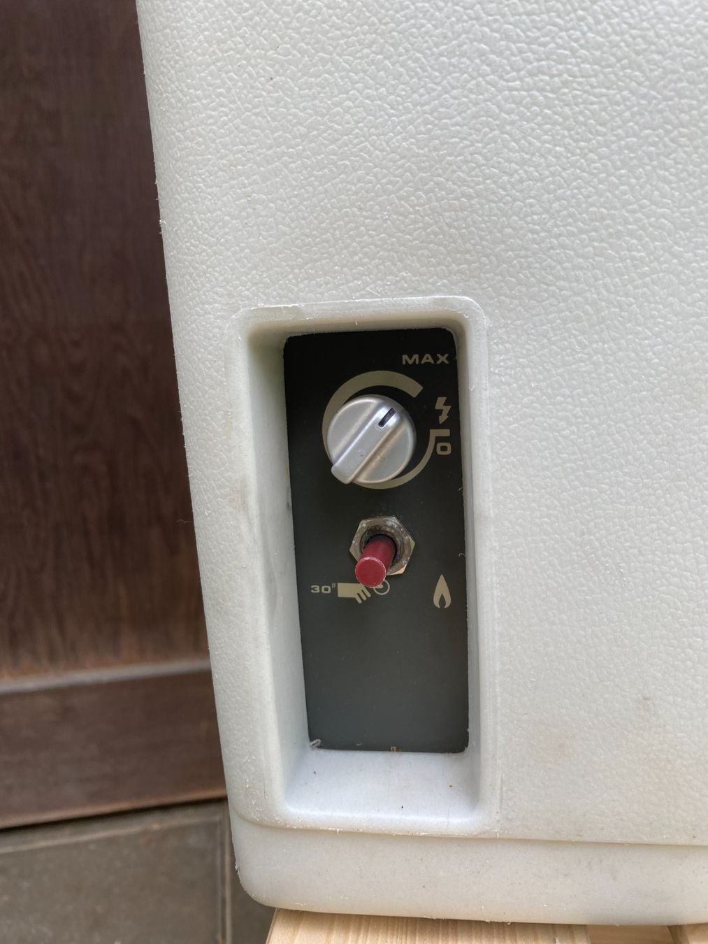 Electrolux Frigoriferi: Camping Kühlschrank Elektrolux – Usato da Herzogenbuchsee venduto da Molbia 7