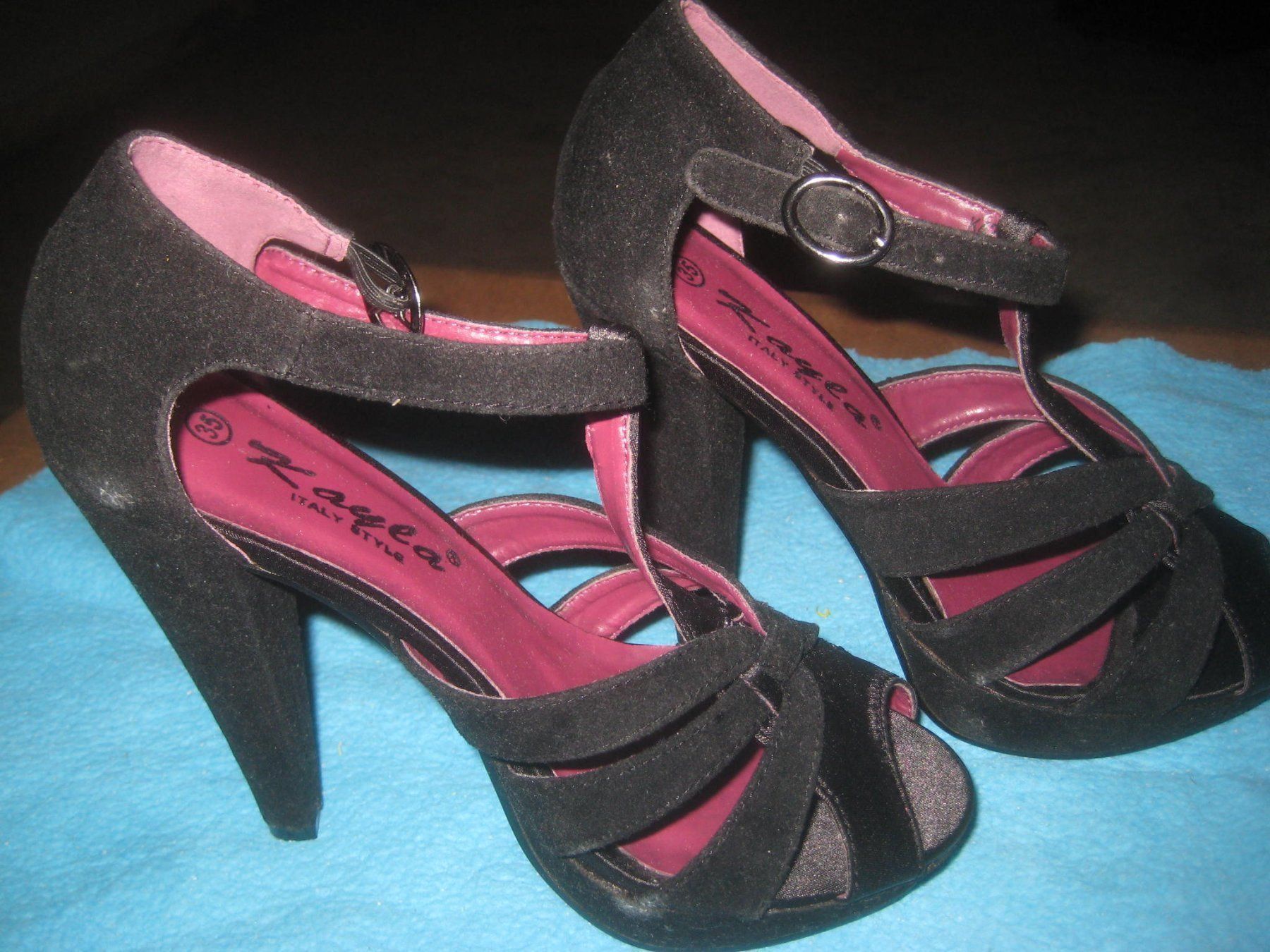 Damenschuhe: DAMEN  SCHUHE – Neu (gemäss Beschreibung) aus Uster von flocke1