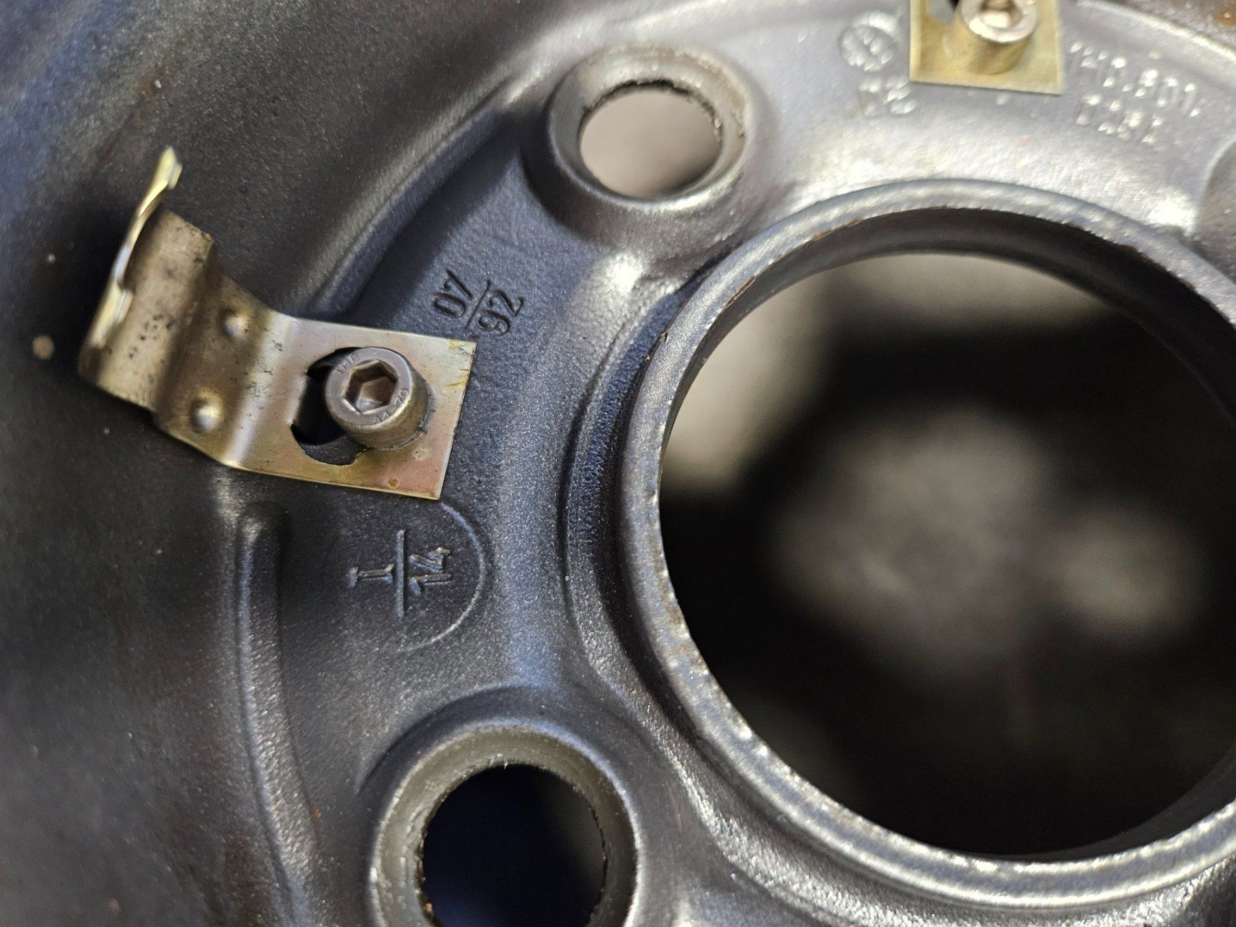 Volkswagen Felgen: 13"-VW Stahlfelgen mit Raddeckel – Gebraucht aus Kallnach von Aircooler 8