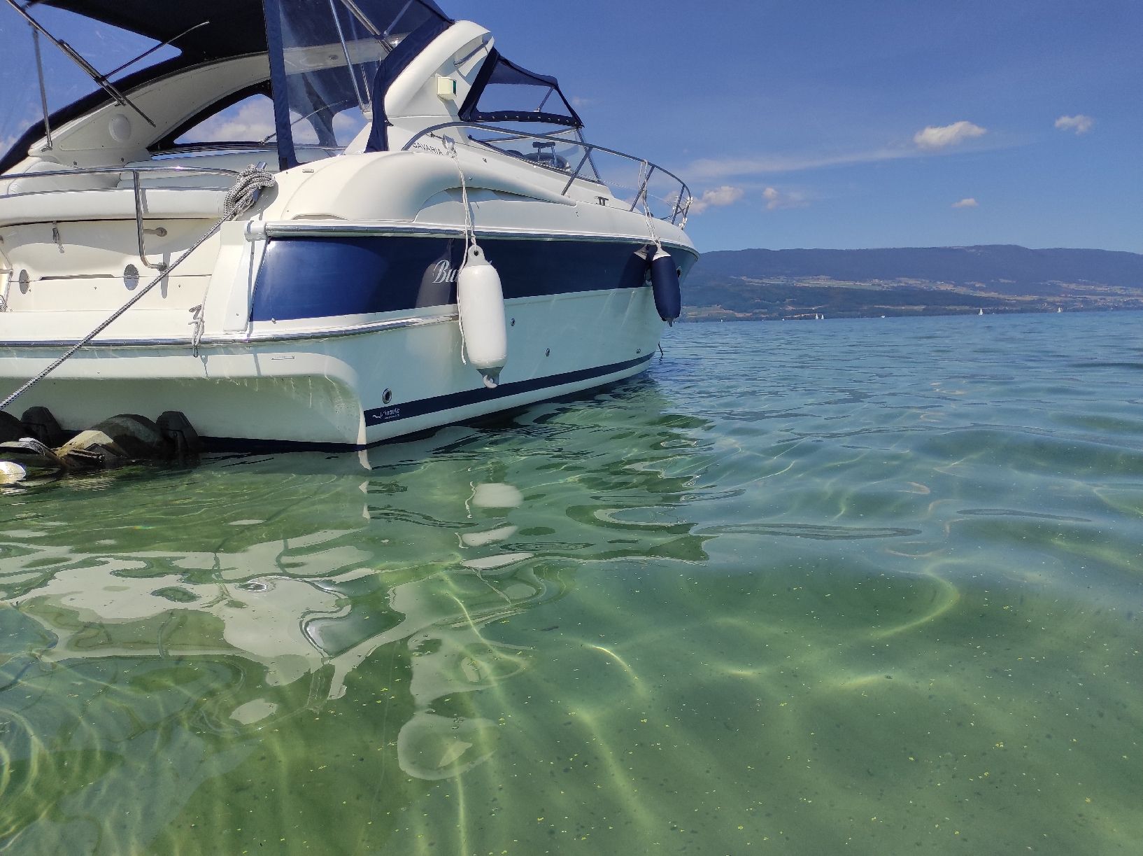 Bavaria Barche: Bavaria 33 Motoryacht mit Bootsplatz – Usato da Bern venduto da Bullwy12 3