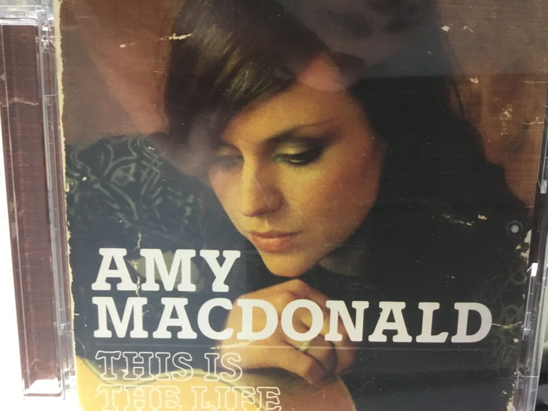 CDs: Amy MacDonald   * – Gebraucht aus Thierachern von sweden08