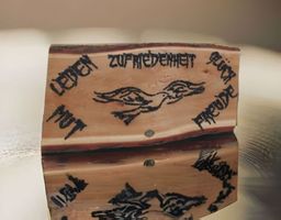 Extravagantes Sprüche Bild massives Holz mit Mosaik Handmade