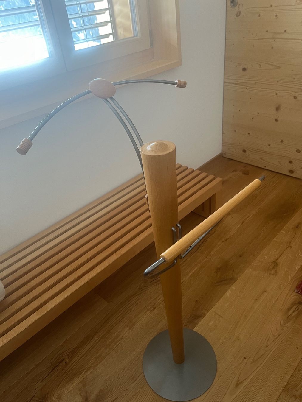 Pfister Guardaroba: Herren Diener – Usato da Davos Wiesen venduto da Roseli21 2