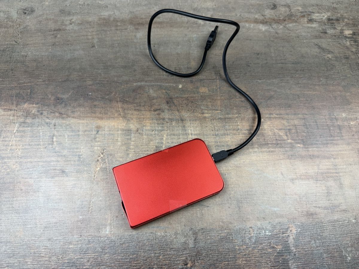 Disques durs: Externe Festplatte rot 14.3 GB  – D'occasion à Hallau par R.R.91 1
