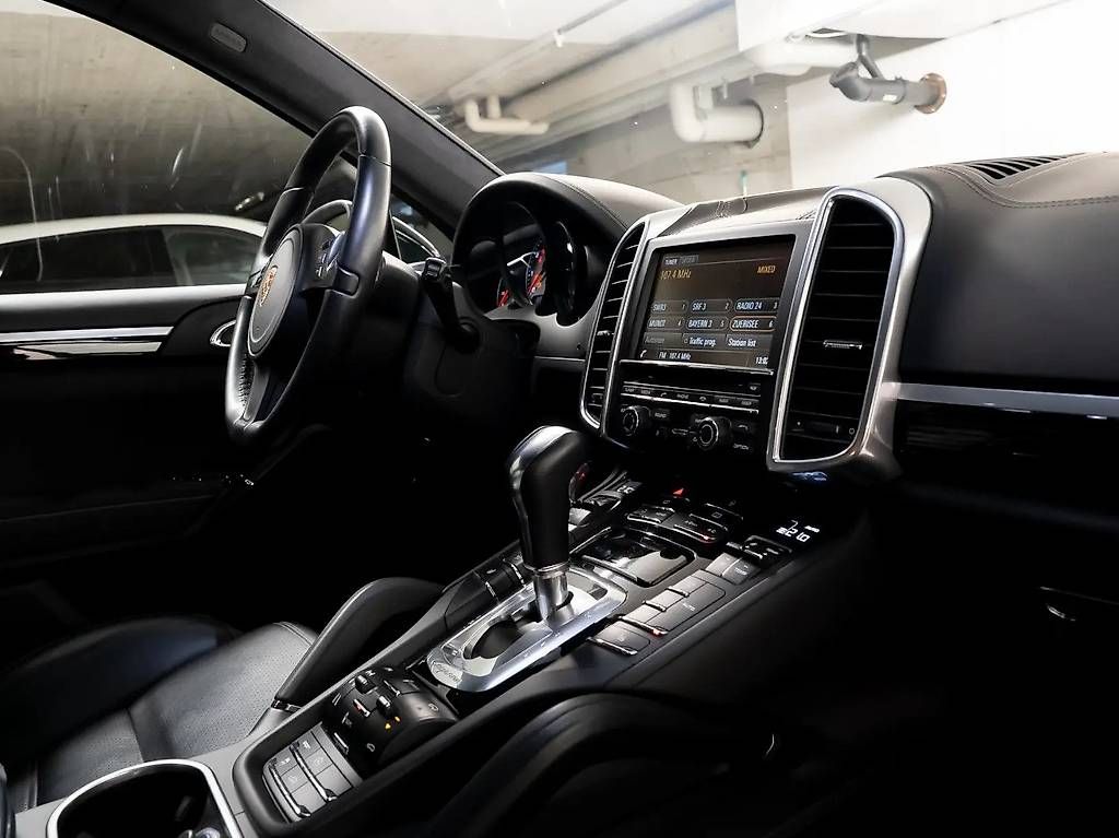 Automobili: Porsche Cayenne 4.8 V8 GTS TipT – Usato da Langenthal venduto da Goergens10 6