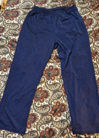 Dunkelblaue, bequeme Schlupfhose Grösse L