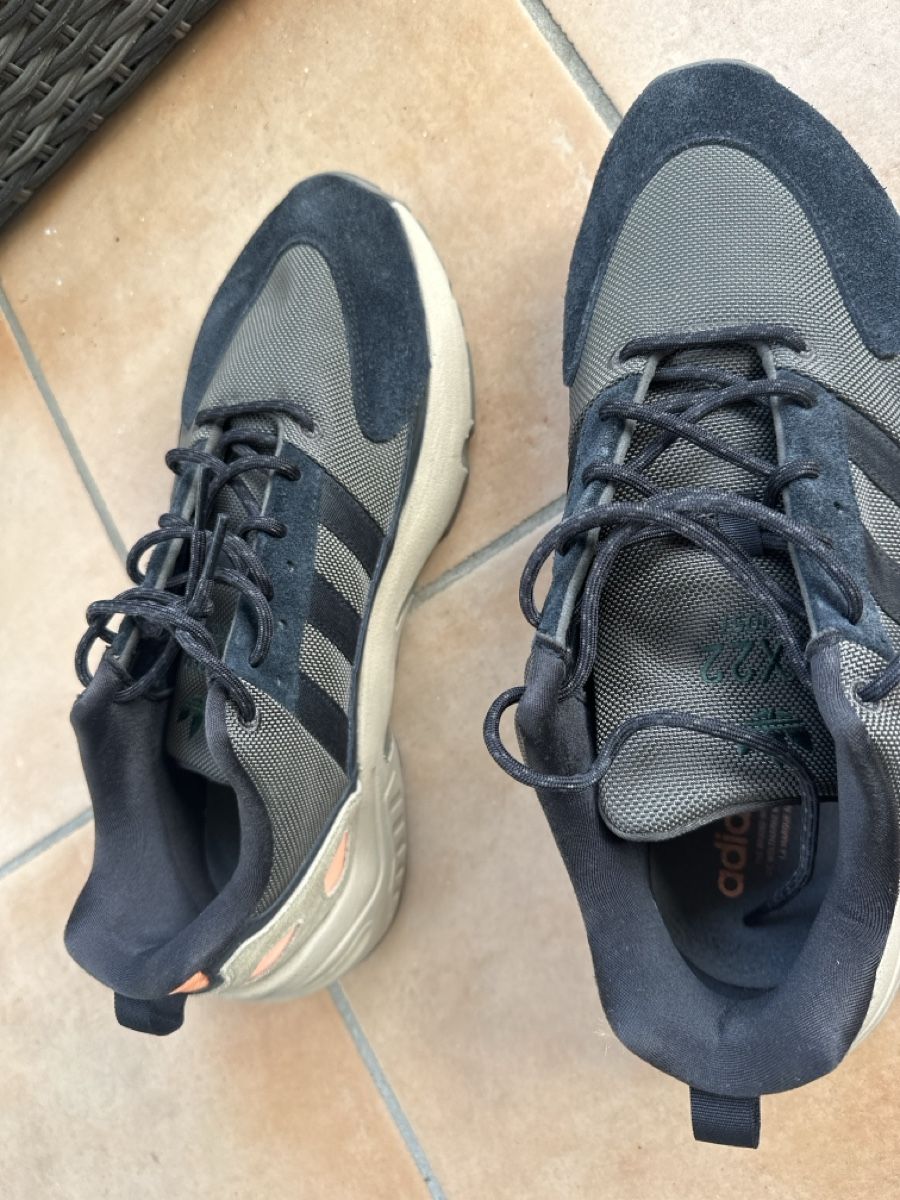 Adidas Scarpe da uomo: Adidas ZX22 Boost – Usato da Unterägeri venduto da icham12 4