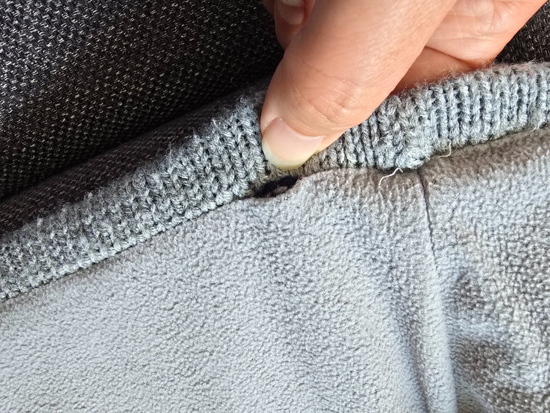 Vestes & Manteaux: Kinder Strickjacke mit Fleece-Futter ca. Gr. 86 – D'occasion à Büttikon AG par Amineah 2