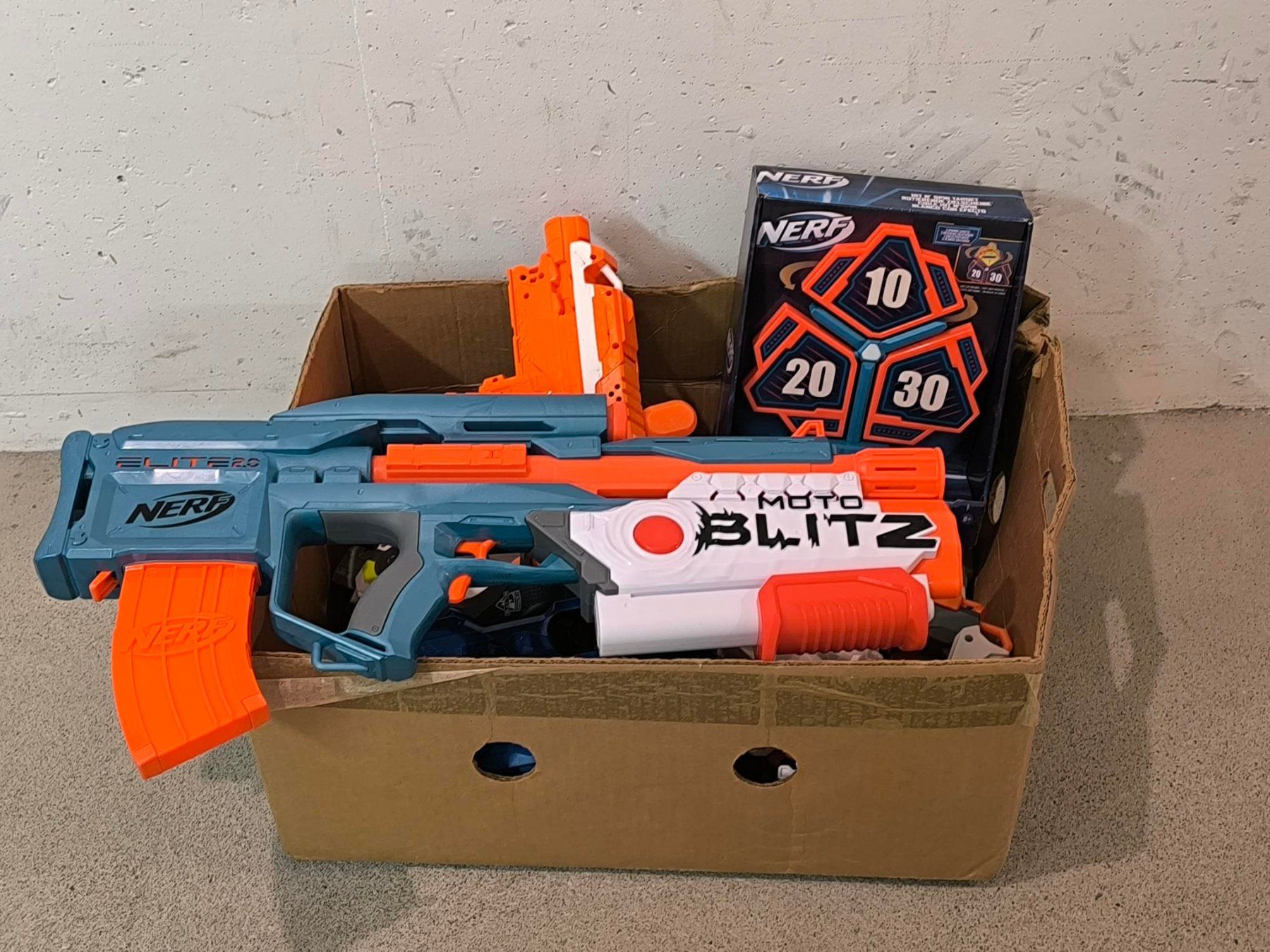 Nerf Giocattoli: Nerf - eine ganz Kiste voll – Usato da Elsau venduto da Chaefer32 1