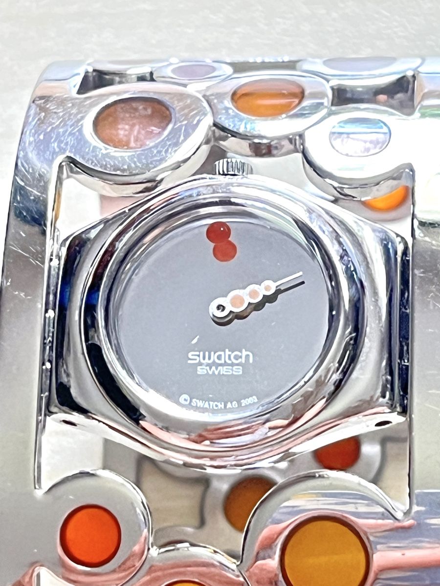 Swatch Orologi: Swatch Armbanduhr Damen silberfarben  – Usato da Grenchen venduto da chththl 1