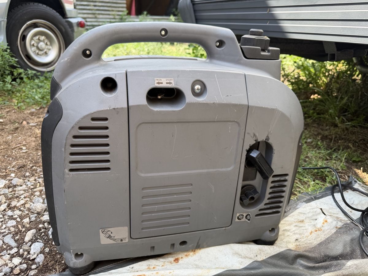 Générateurs de courant: Generatore Revolt 2000w – D'occasion à Camorino par CamperCommunity 2