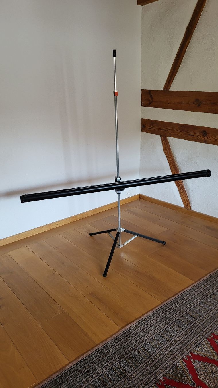 Pellicole: Projektions-Leinwand mit Stativ – Nuovo (secondo la descrizione) da Seon venduto da wilson3 1