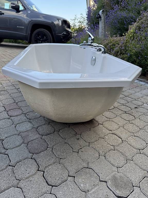 Vasche da bagno: Baignoire  – Usato da Colombier NE venduto da gsuzy122 2
