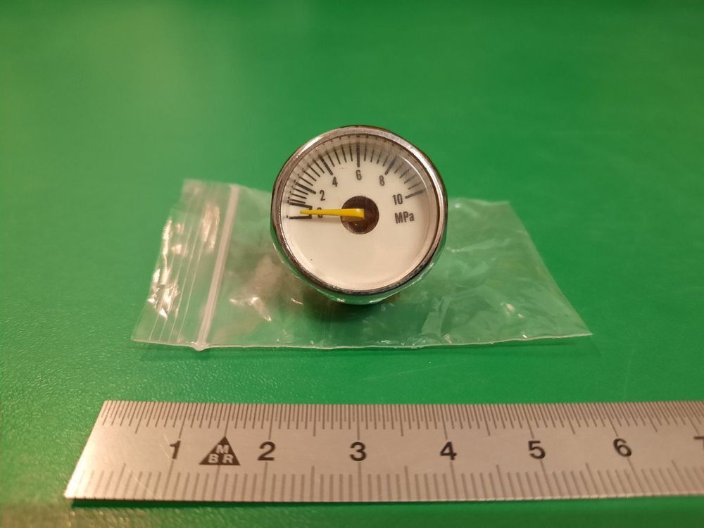 Öldruckmesser/Manometer bis 100Bar/10Mpa