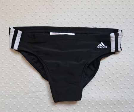 Neu! Stylische Adidas Badehose Gr. 152