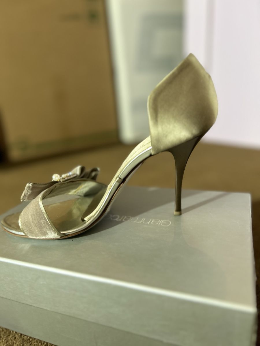 Damenschuhe: Gianmarko Lorenzo evening shoes size 39 – Neu und originalverpackt aus Veyrier von aliyag 3