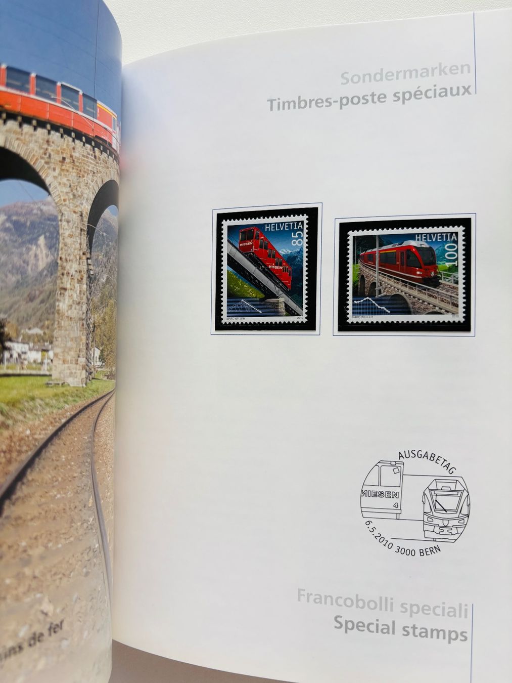 Tutti i francobolli: 2010 Jahrbuch Schweizer Briefmarken postfrisch ** Kat. 160.- – Nuovo e nell'imballaggio originale da Müswangen venduto da buyin 8
