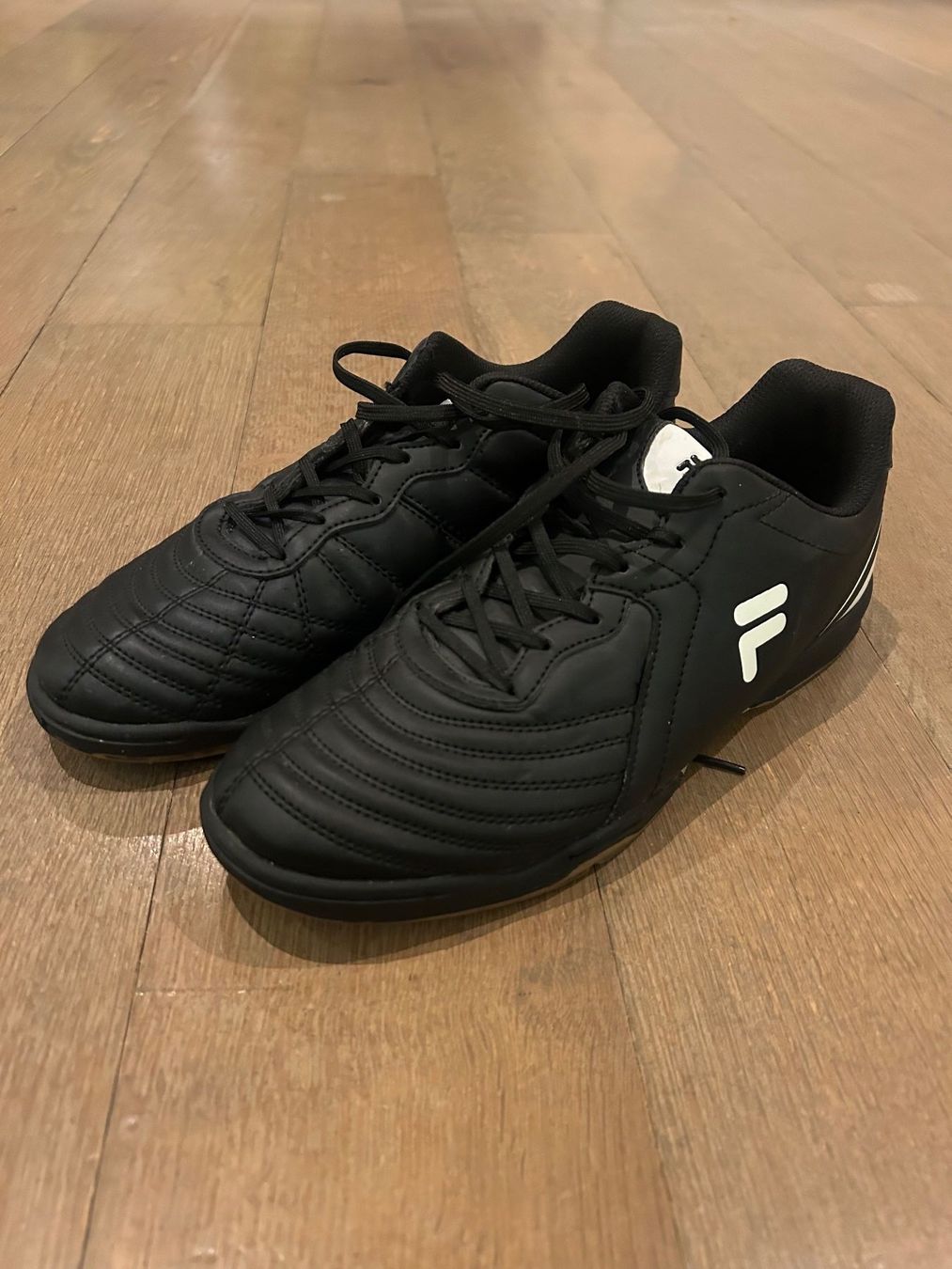 Scarpe da uomo: Fila Fussballschuhe – Usato da Stadel venduto da jeremiekel