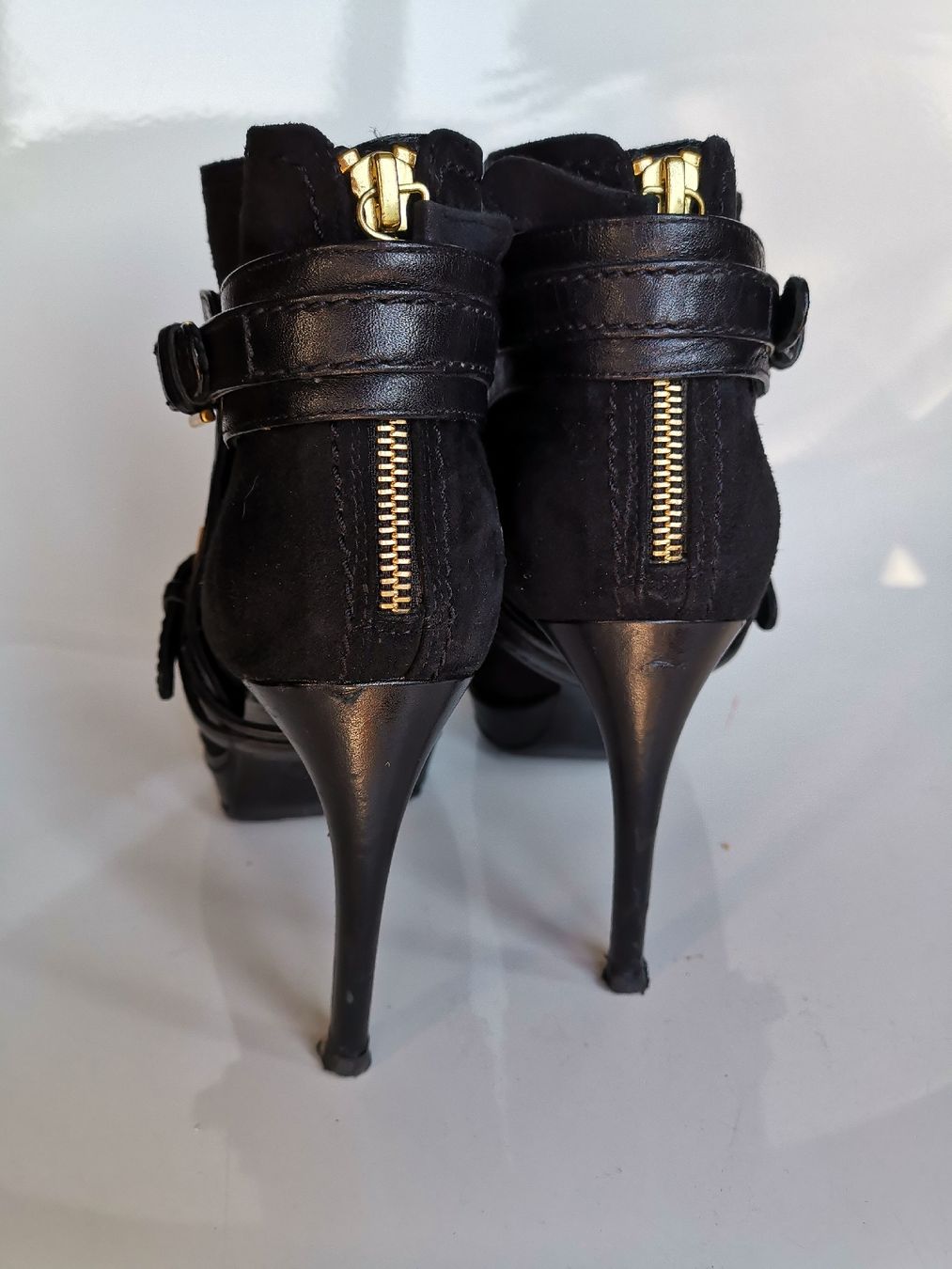 Alexander Mcqueen Scarpe da donna: Alexander McQueen, High heels  – Usato da Uerikon venduto da pink_flamingo 2