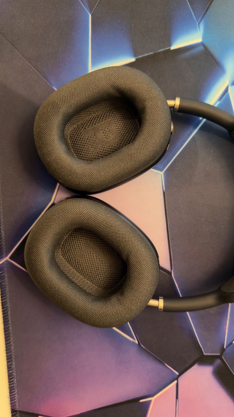 Apple Casques audio: Airpods Max Lightning + Charging Case and Cable – Neuf (Voir description) à Kloten par mey_sxr9 2