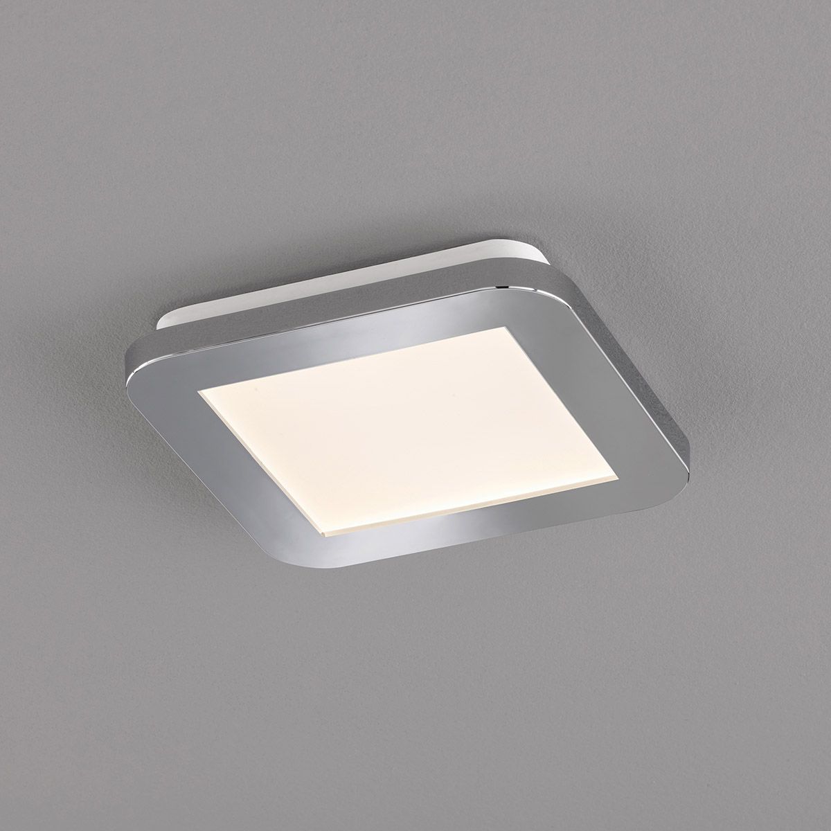 Kronleuchter & Deckenlampen: LED Bad Deckenleuchte, Chrom, Weiss – Neu (gemäss Beschreibung) aus Kreuzlingen von Smart-Light