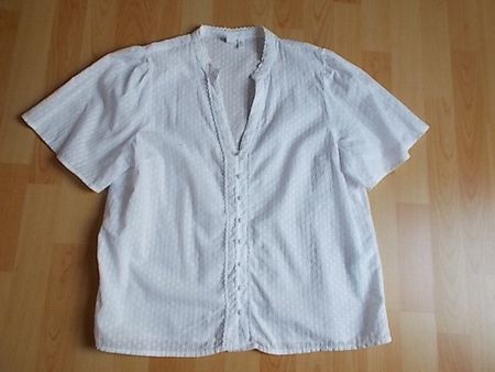 Weisse Bluse von Yas Gr.40