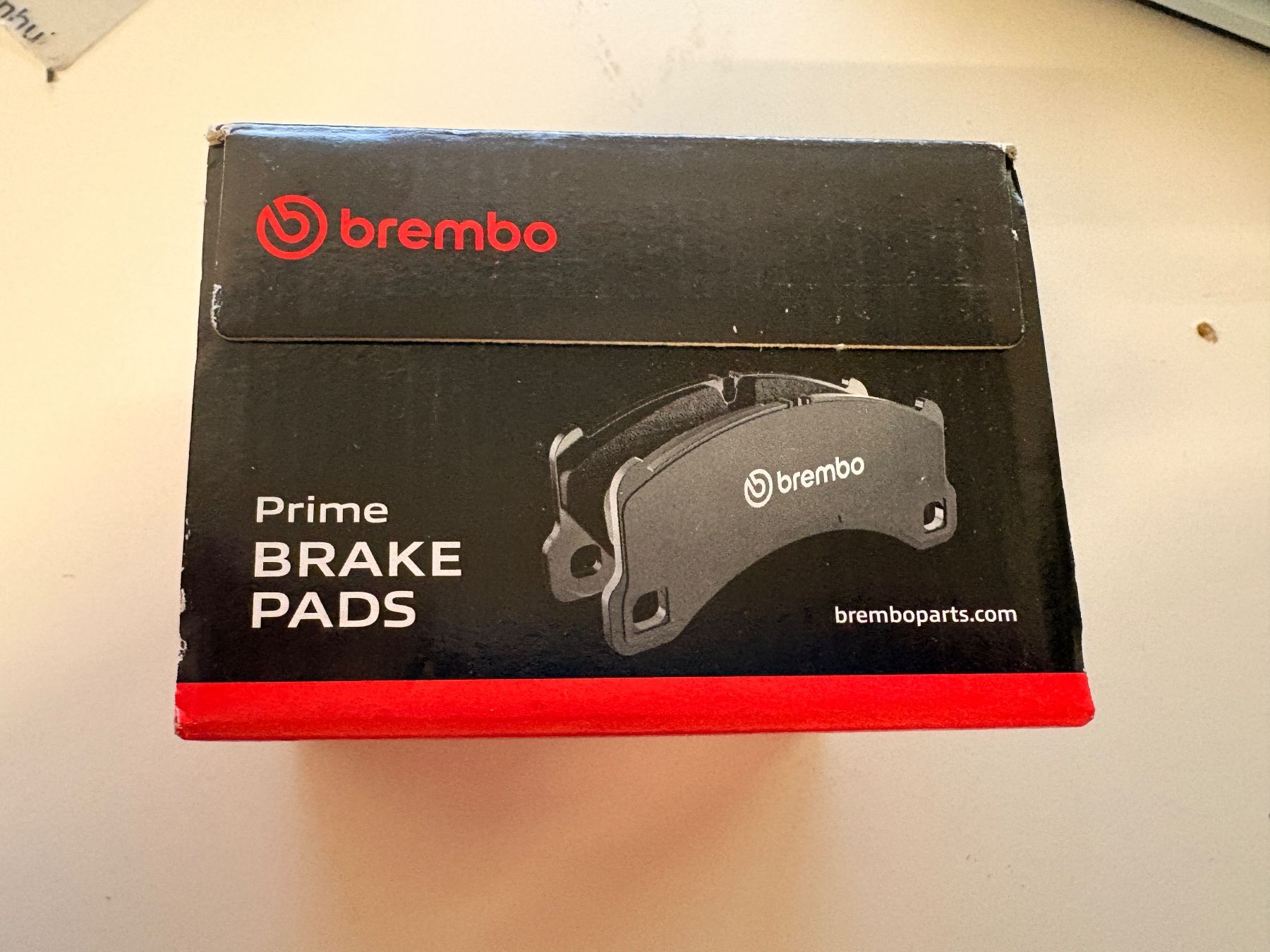 Brembo Tutti pezzi di ricambio auto: Brembo Bremsklötze – Nuovo e nell'imballaggio originale da Ehrendingen venduto da leoman18 1