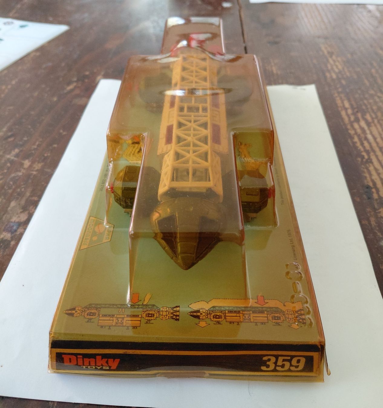 Dinky Toys Kit di modellismo & Modellini statici: Dinky Toys Eagle Transporter Space 1999 model 359 – Usato da S. Vittore venduto da Gmg70 1