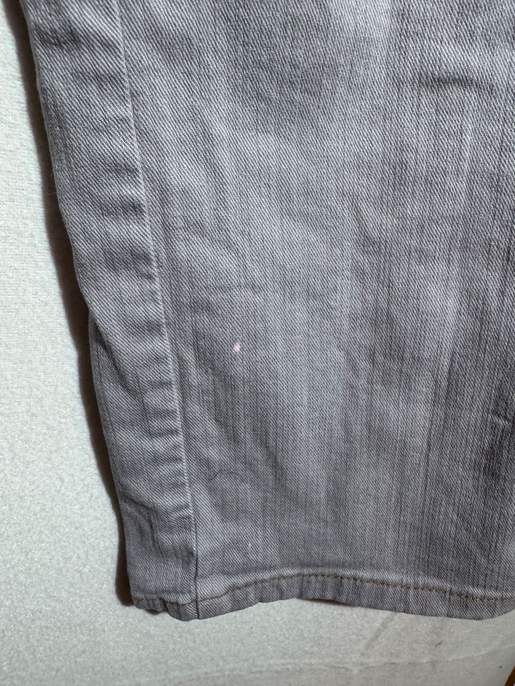 Jeans: Graue Jeans gr. 36 – Usato da Grosswangen venduto da SALE_SALE_SALE 5