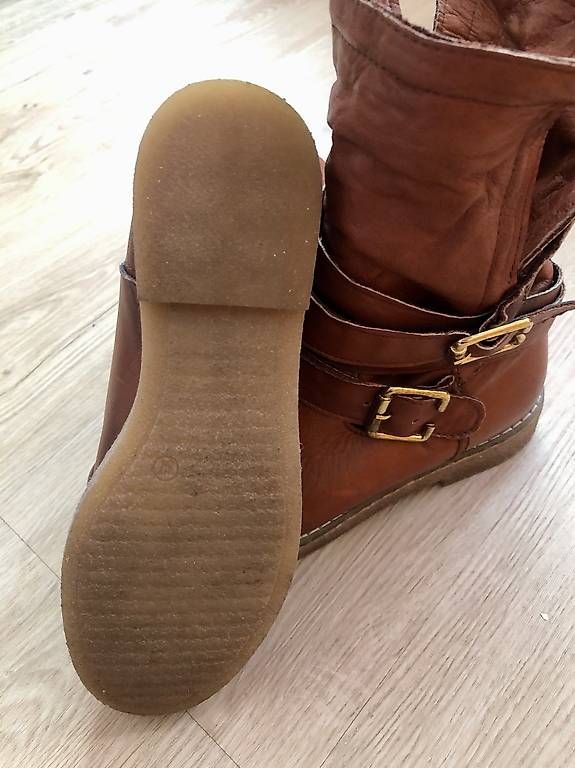Damenschuhe: Just 4 Me braune Boots/Stiefelette, Gr. 37 – Gebraucht aus Zürich von lino07 2