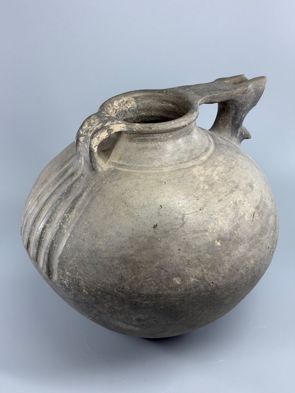Carafes: Keramikkanne vmlt. etruskische Impasto – D'occasion à Sennhof par Johnbest 1