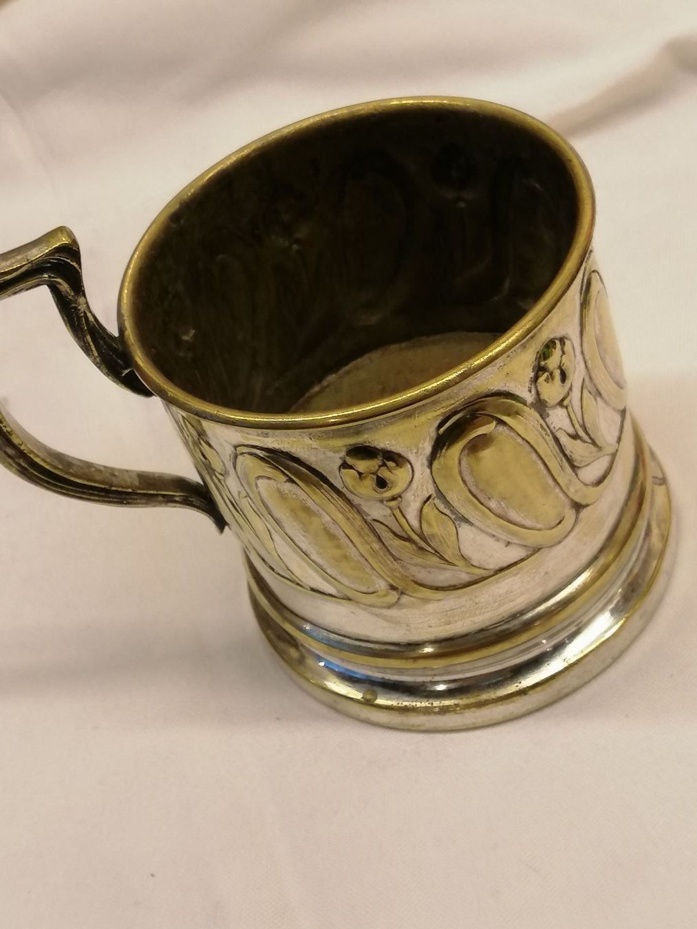 Tassen: Antiker Jugendstilbecher ca. von 1900 – Gebraucht aus Rheinfelden von Cleopatra2000
