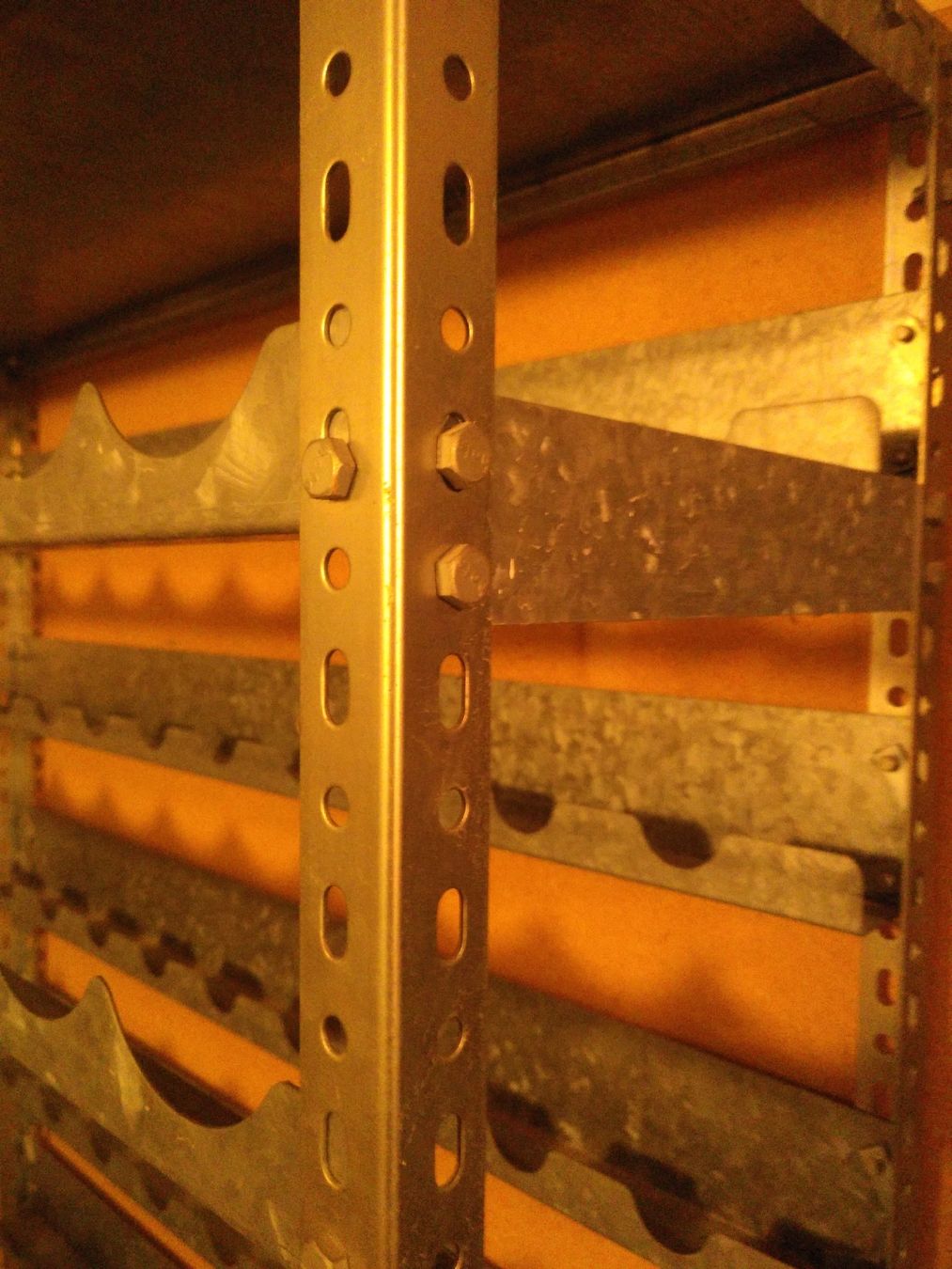 Scaffali: Weinregal aus Metall  – Usato da Winterthur venduto da DonnaRicarda 6